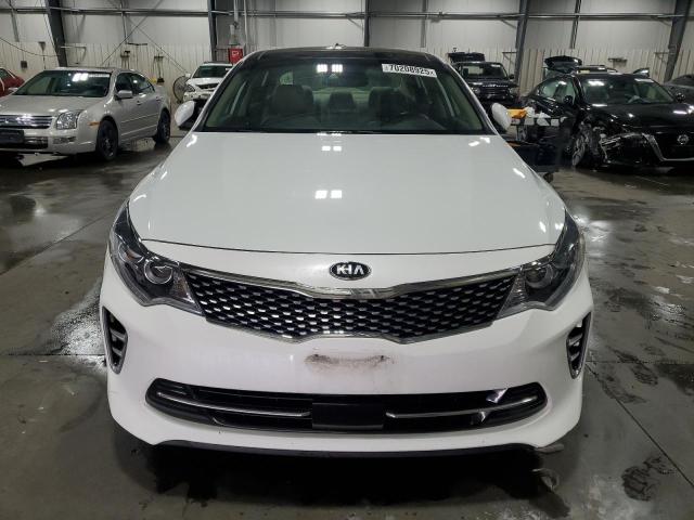  KIA OPTIMA 2017 Белы