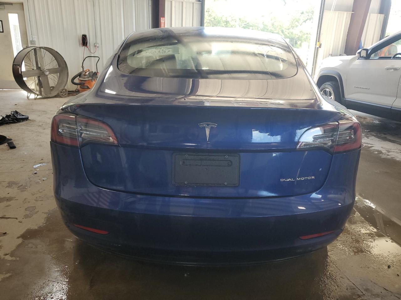2021 Tesla Model 3 VIN: 5YJ3E1EB7MF978923 Lot: 69285195