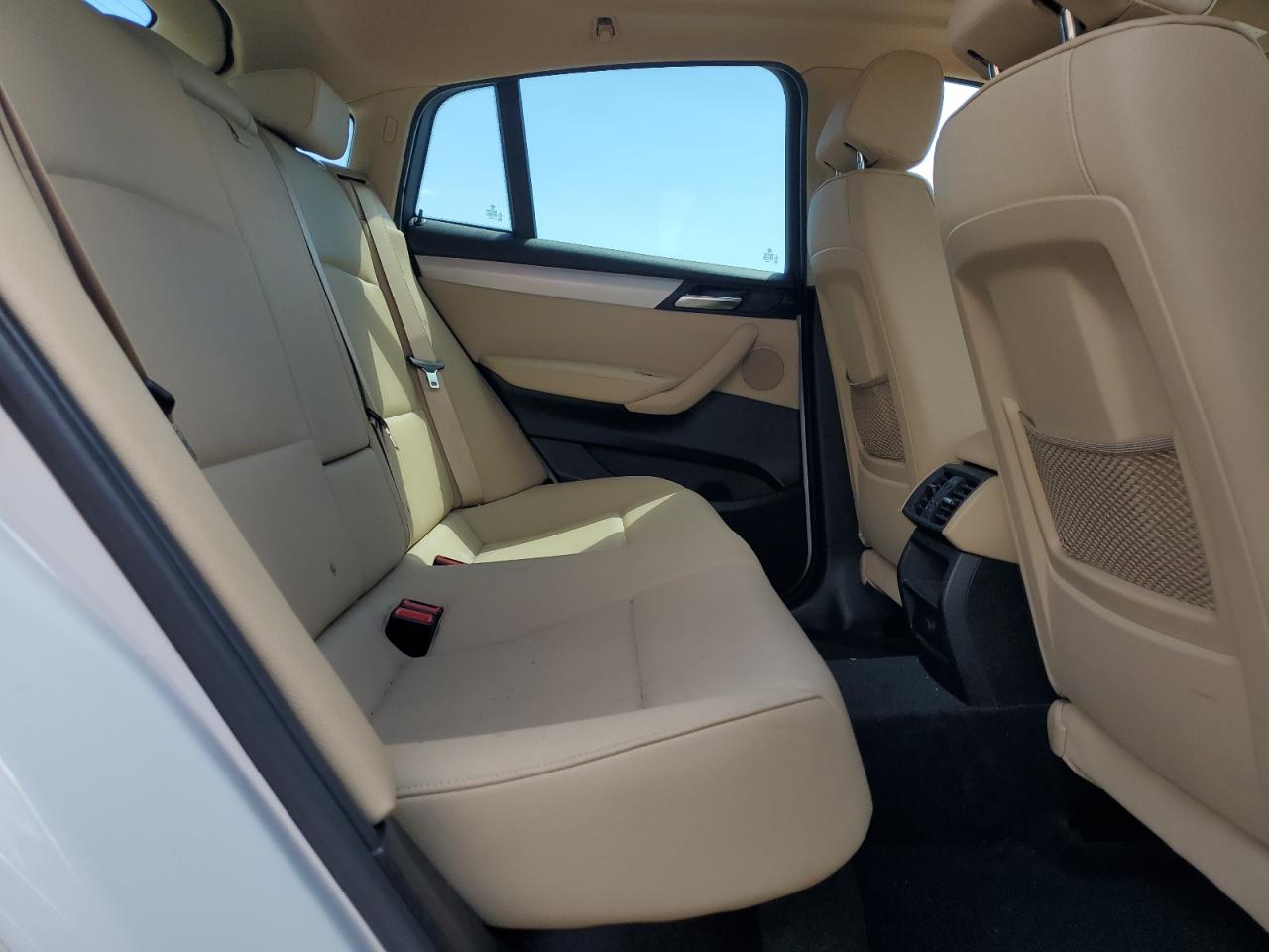 Фото: 5UXXW3C34H0T80135