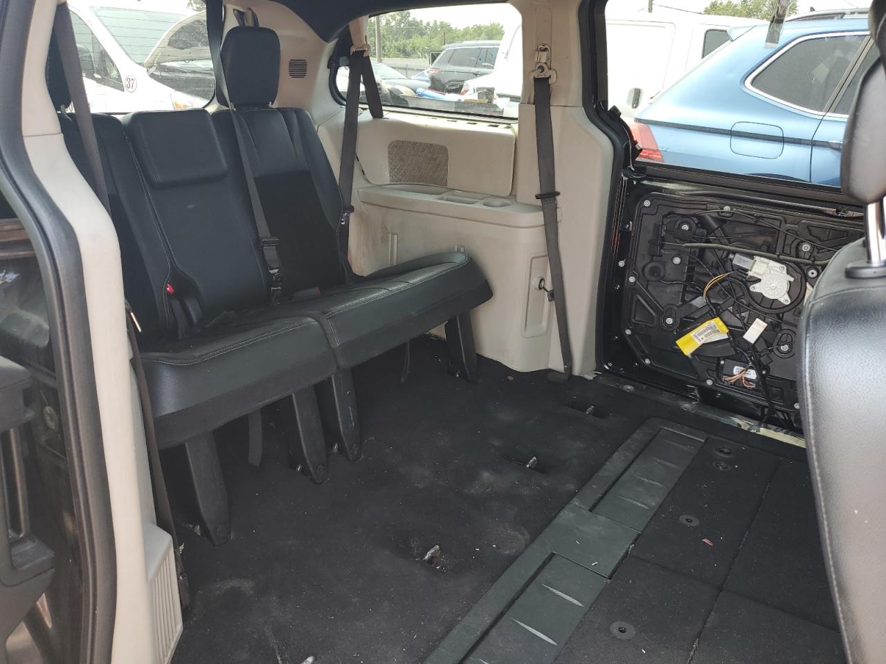 2018 Dodge Grand Caravan Sxt VIN: 2C4RDGCG7JR301787 Lot: 66991405