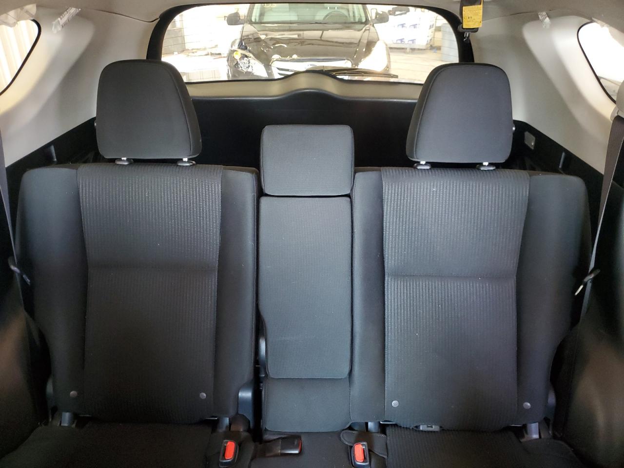 2017 Toyota Rav4 Le VIN: JTMBFREV8HJ154266 Lot: 68327615