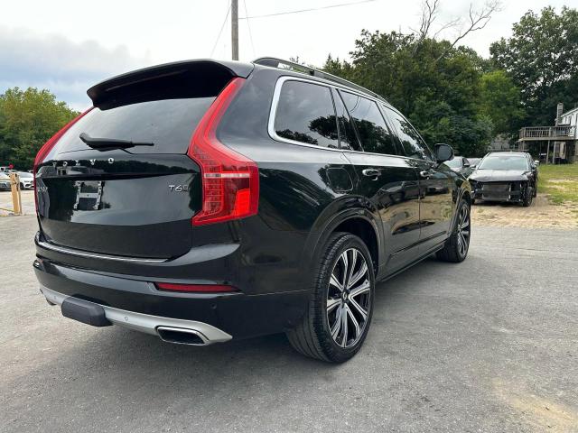 2017 VOLVO XC90 T6  