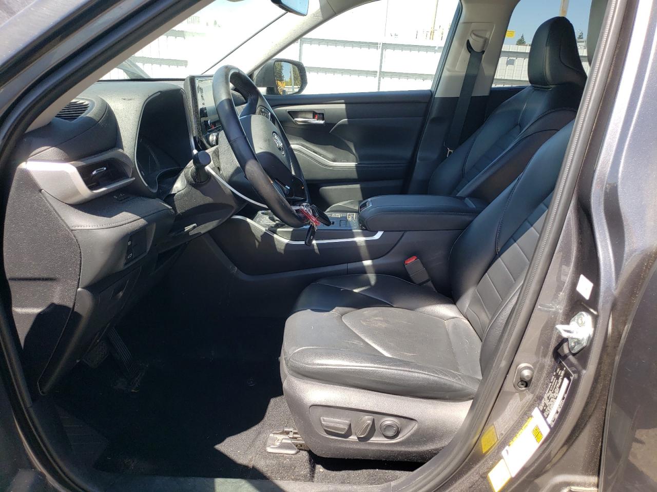 2021 Toyota Highlander Xle VIN: 5TDGZRBH6MS558966 Lot: 67789465