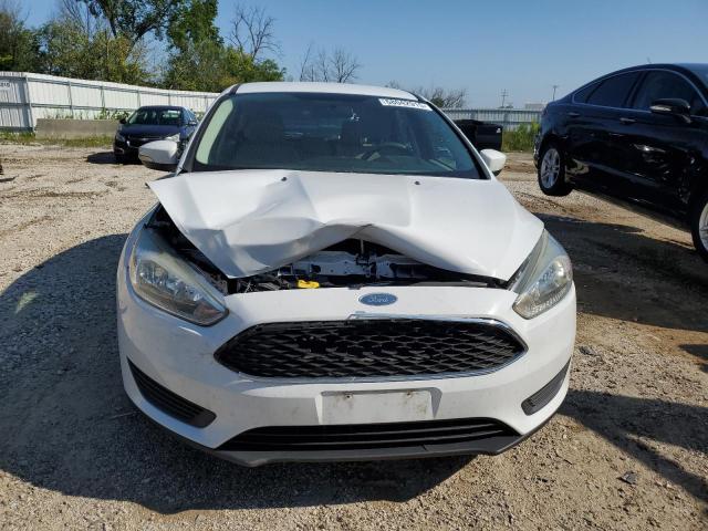  FORD FOCUS 2016 Белы