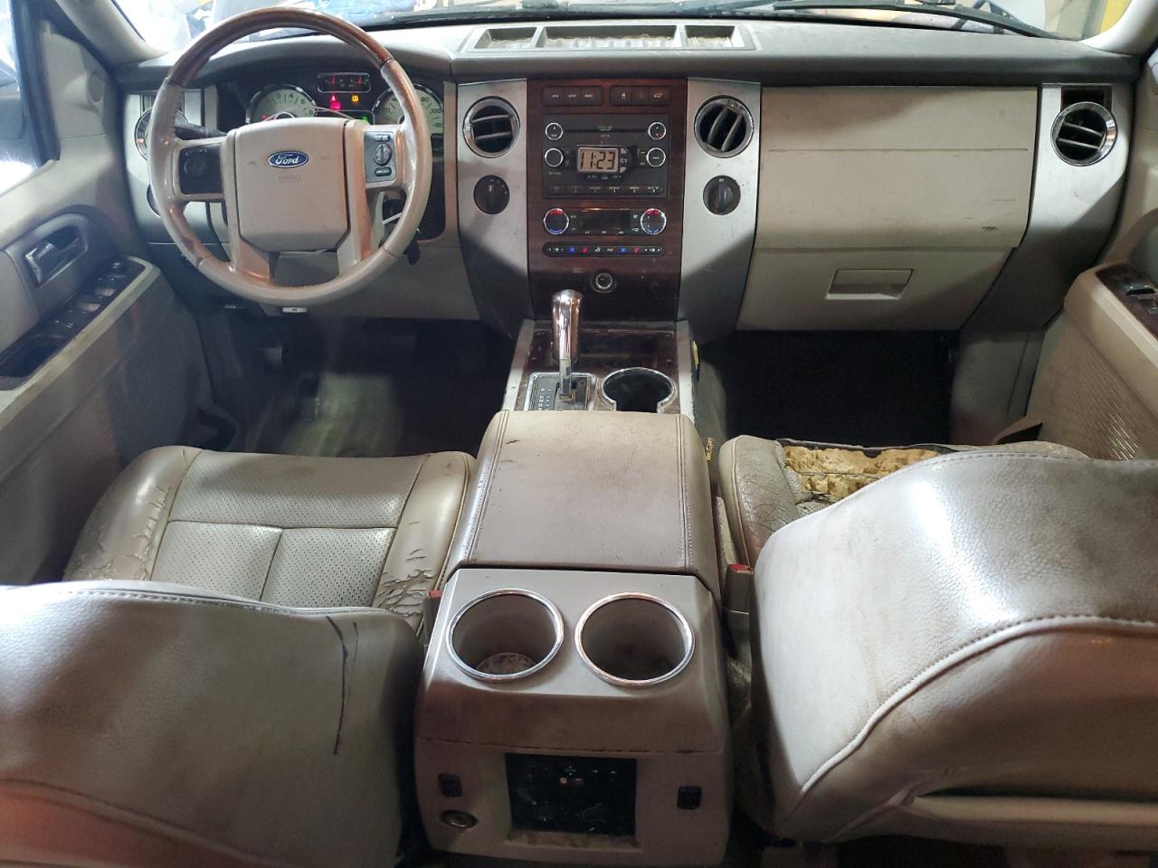 2010 Ford Expedition Limited VIN: 1FMJU2A50AEB64721 Lot: 68180795