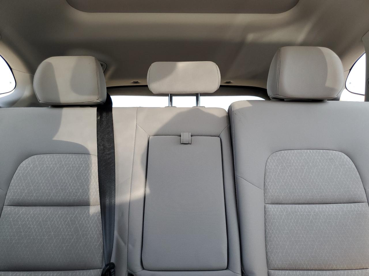 2018 Hyundai Tucson Value VIN: KM8J3CA23JU824903 Lot: 67482165