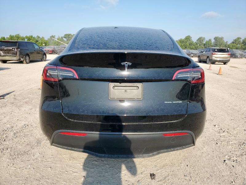  TESLA MODEL Y 2024 Black