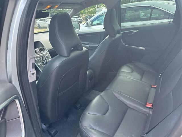 2016 VOLVO XC60 T5 PREMIER  
