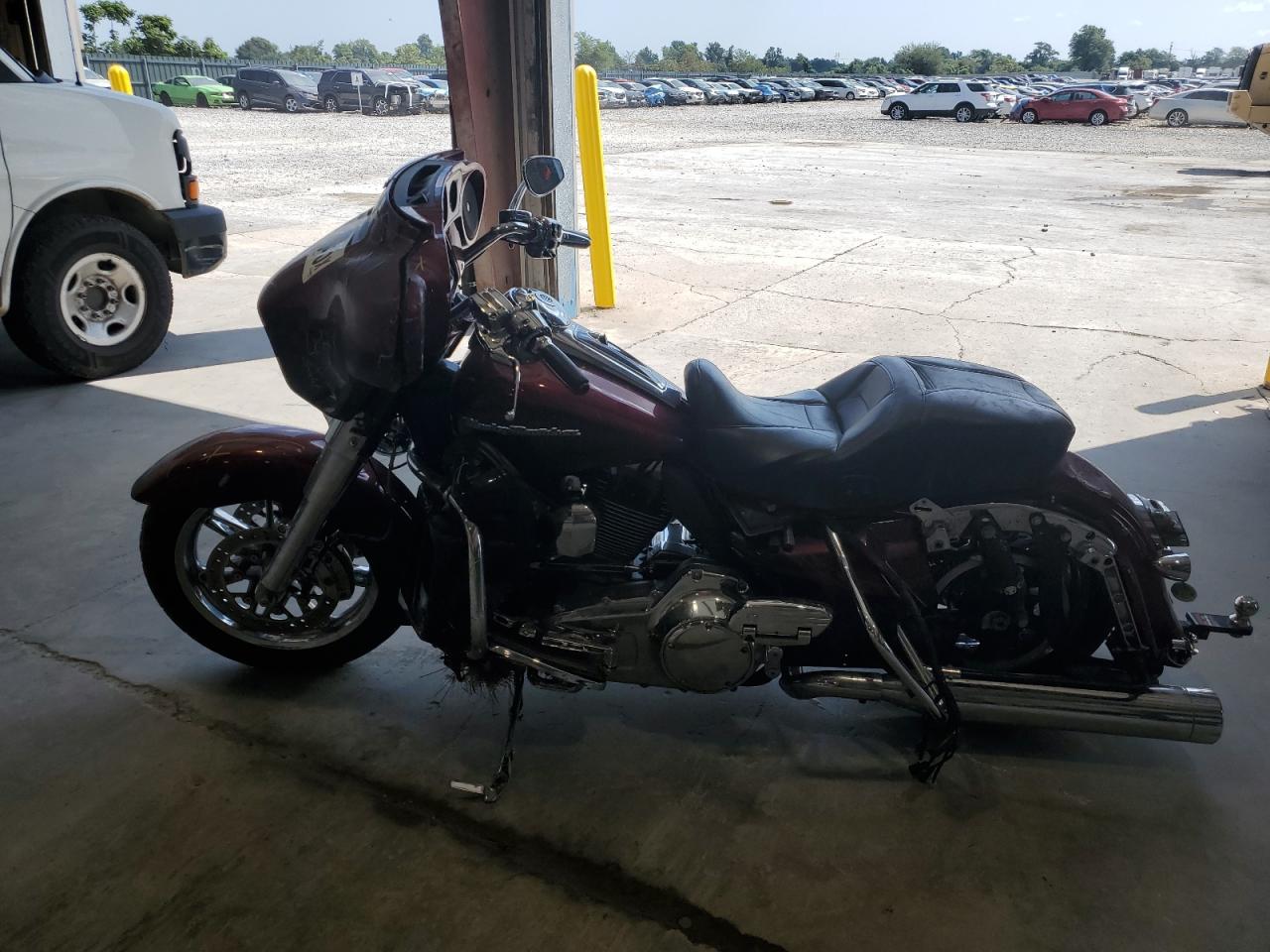 2014 Harley-Davidson Flhtkse Cvo Limited brown roadster_bike gas 1HD1TEN17EB963434 photo #4
