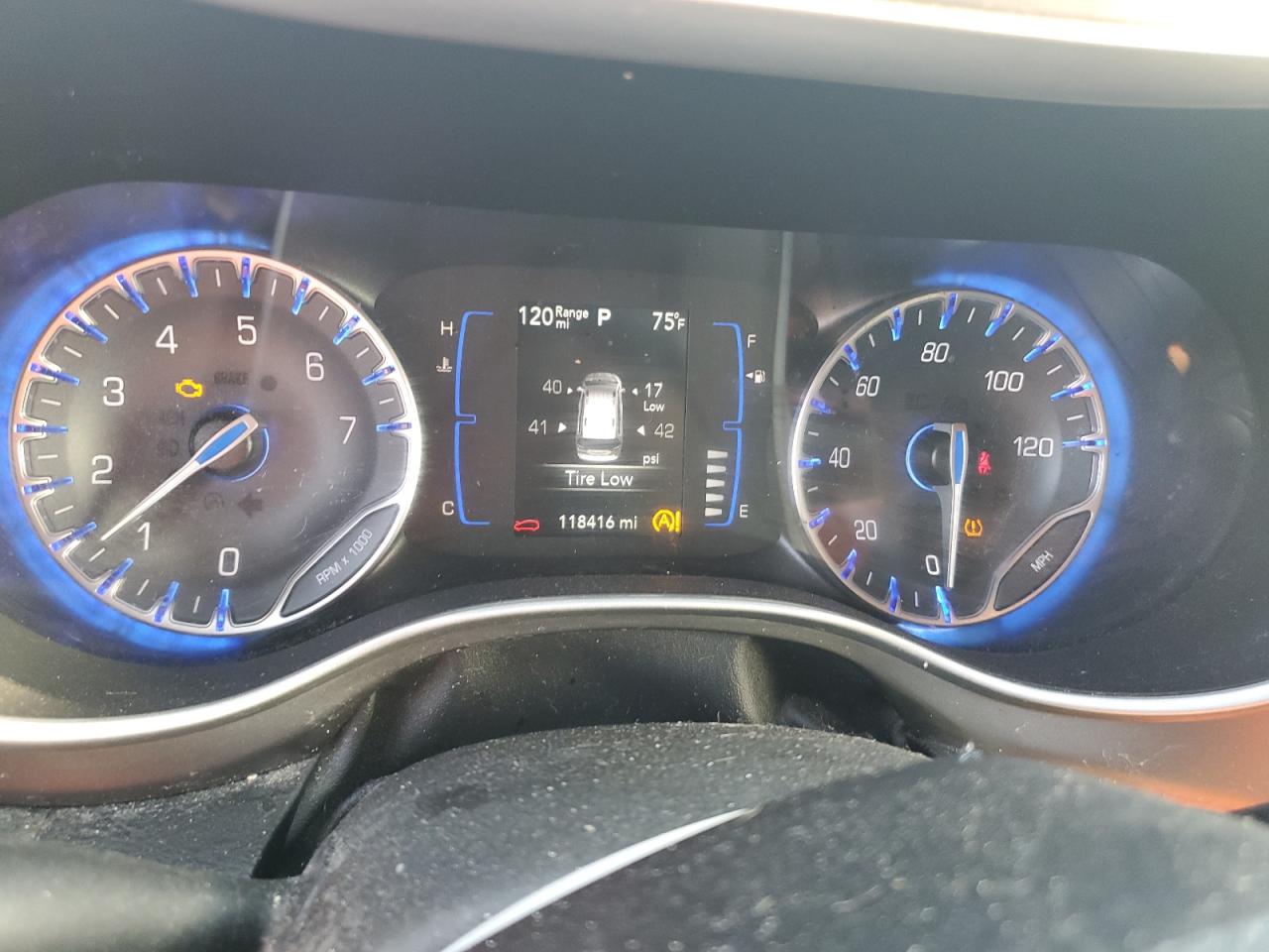 2020 Chrysler Pacifica Touring L VIN: 2C4RC1BG8LR280517 Lot: 70454295