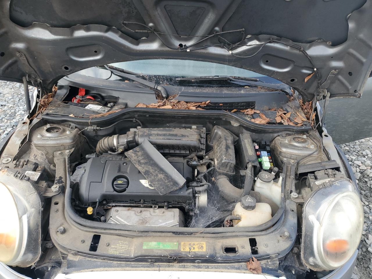 2010 Mini Cooper Clubman VIN: WMWML3C51ATX51669 Lot: 68657305