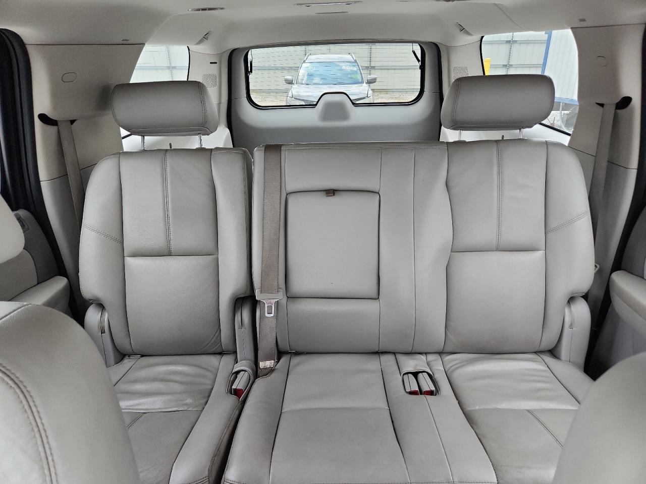 2009 Chevrolet Suburban C1500 Lt VIN: 1GNFC26089R188805 Lot: 70136265