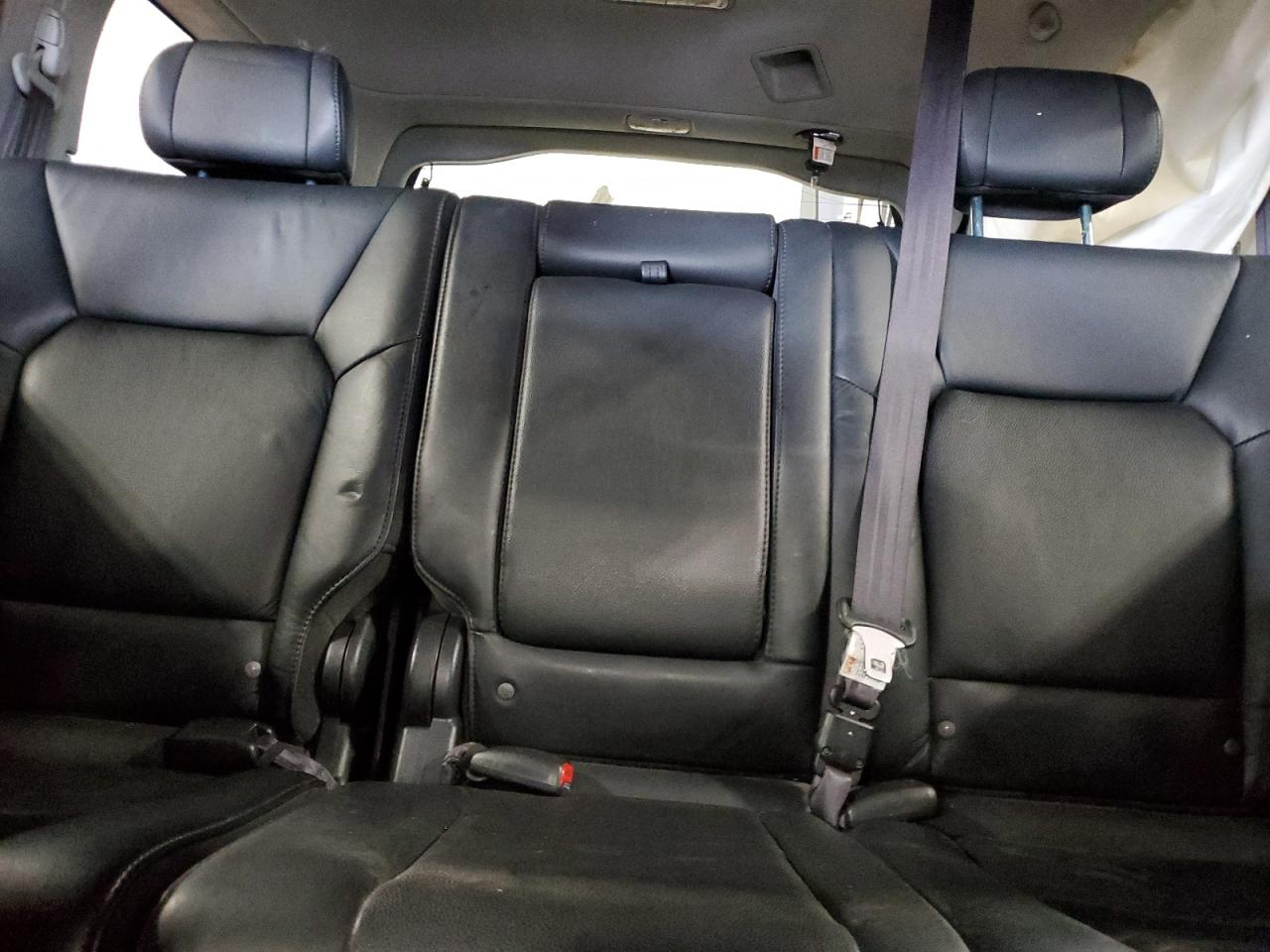 2011 Honda Pilot Exl VIN: 5FNYF4H54BB044662 Lot: 70173125