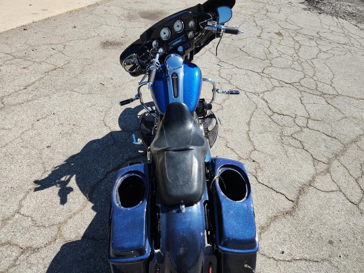 2011 Harley-Davidson Flhx VIN: 1HD1KB419BB653719 Lot: 68856655