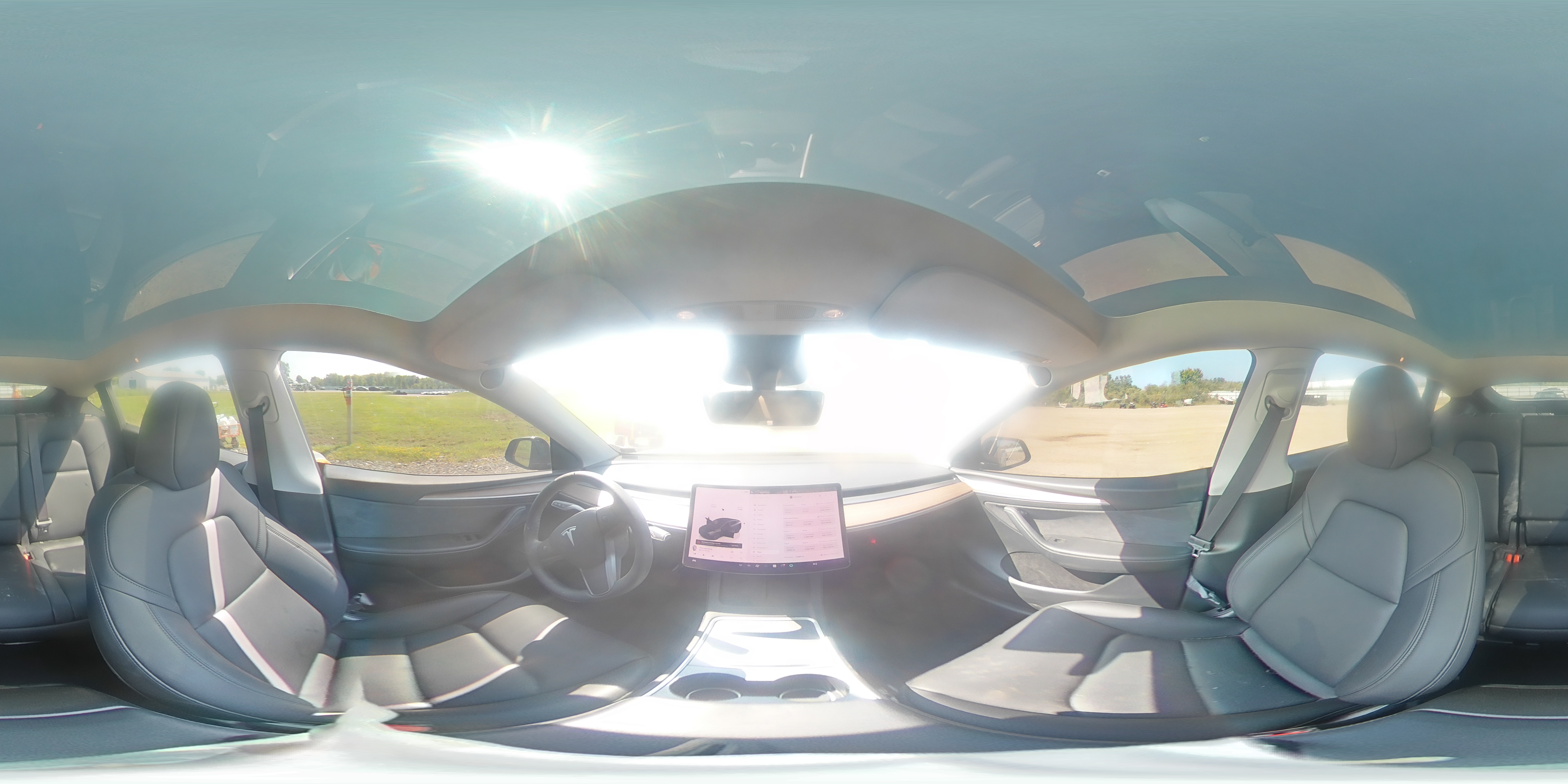 2024 Tesla Model Y VIN: 7SAYGAEE1RF185847 Lot: 67958465