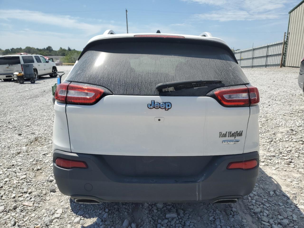 2016 Jeep Cherokee Latitude VIN: 1C4PJLCS1GW347533 Lot: 70710665