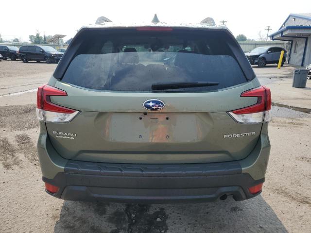  SUBARU FORESTER 2021 Zielony