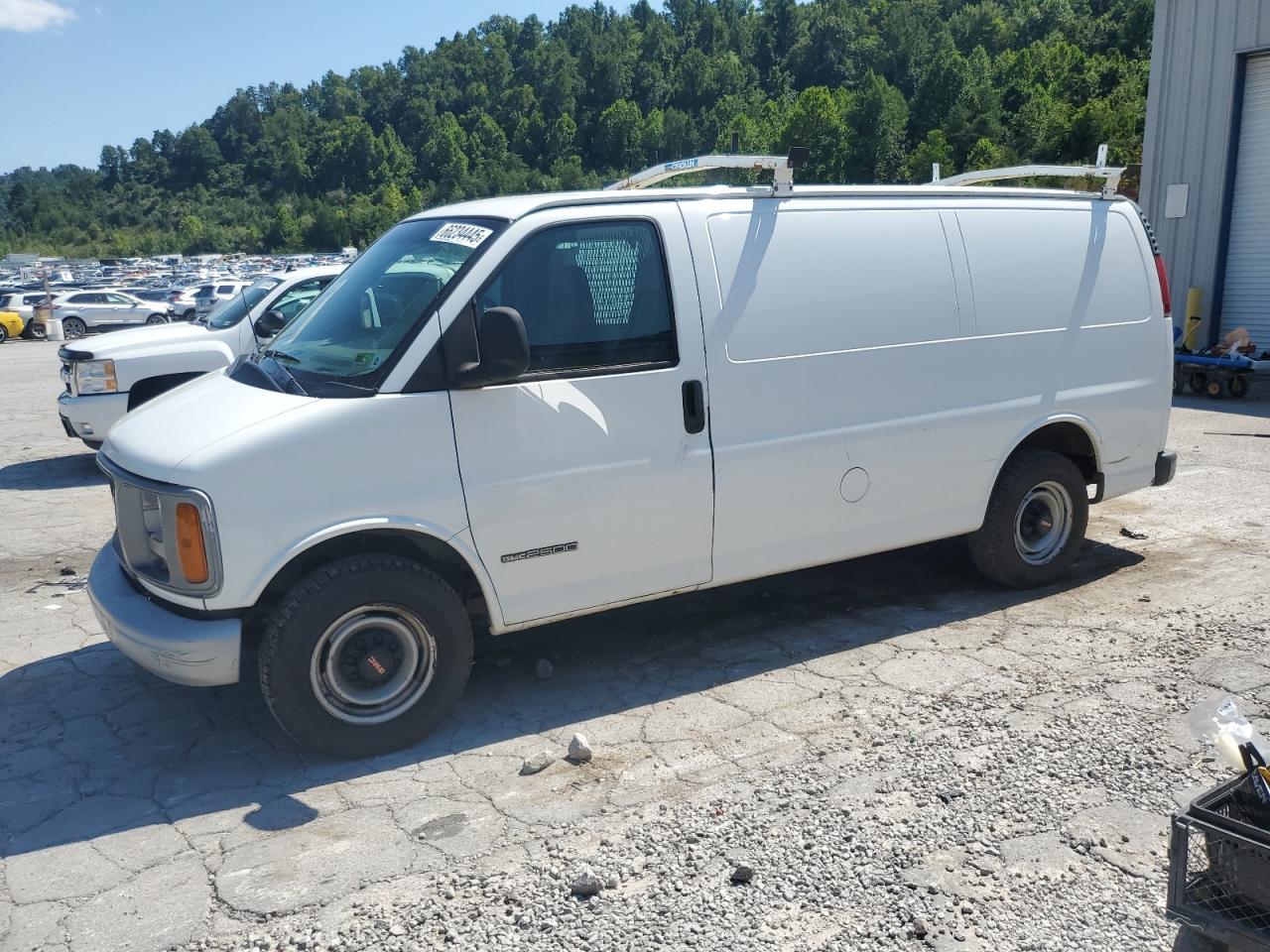 2001 GMC Savana G2500 white null gas 1GTGG25R511212868 photo #1