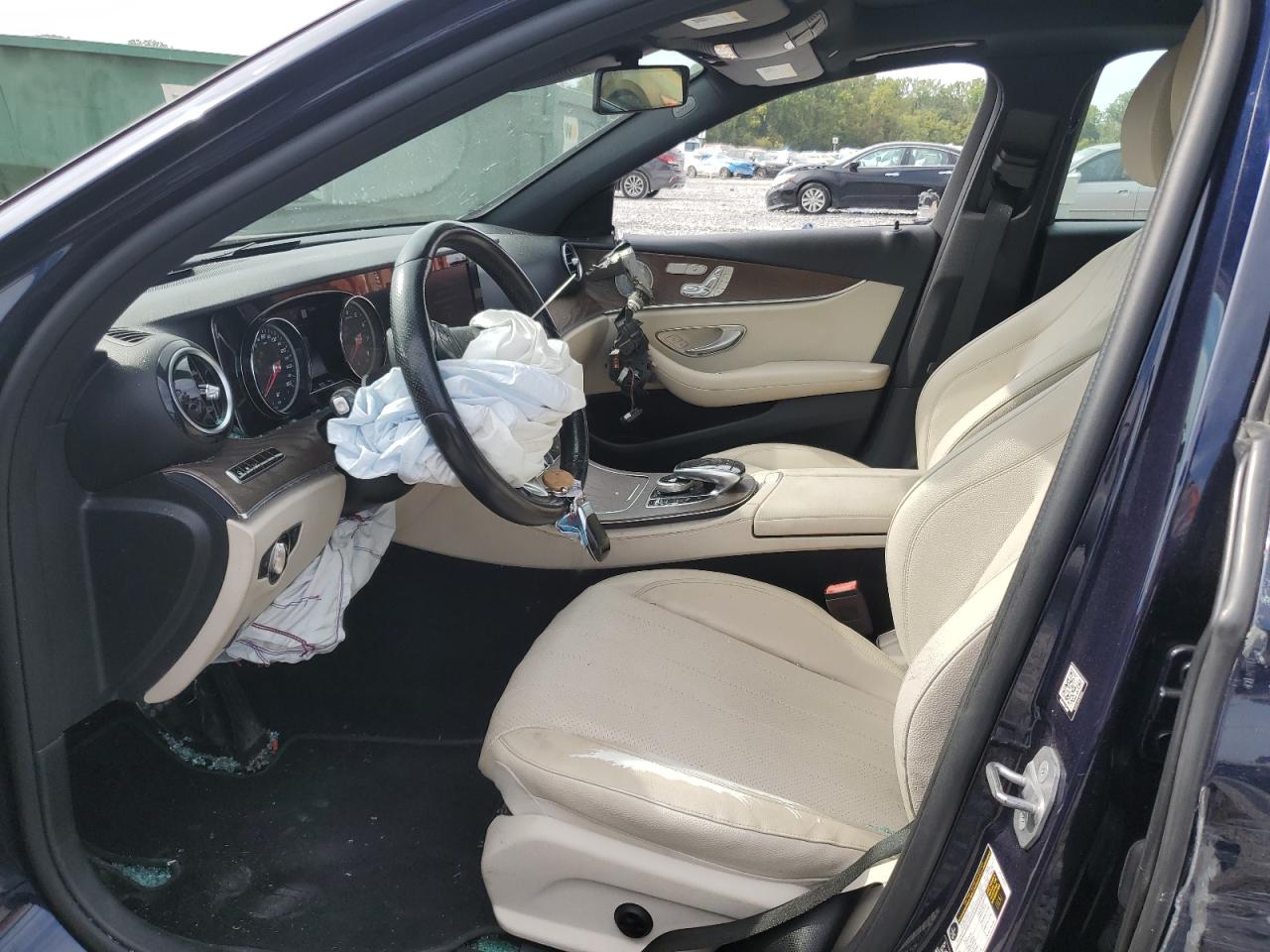 2018 Mercedes-Benz E 300 VIN: WDDZF4JB3JA377677 Lot: 70464505