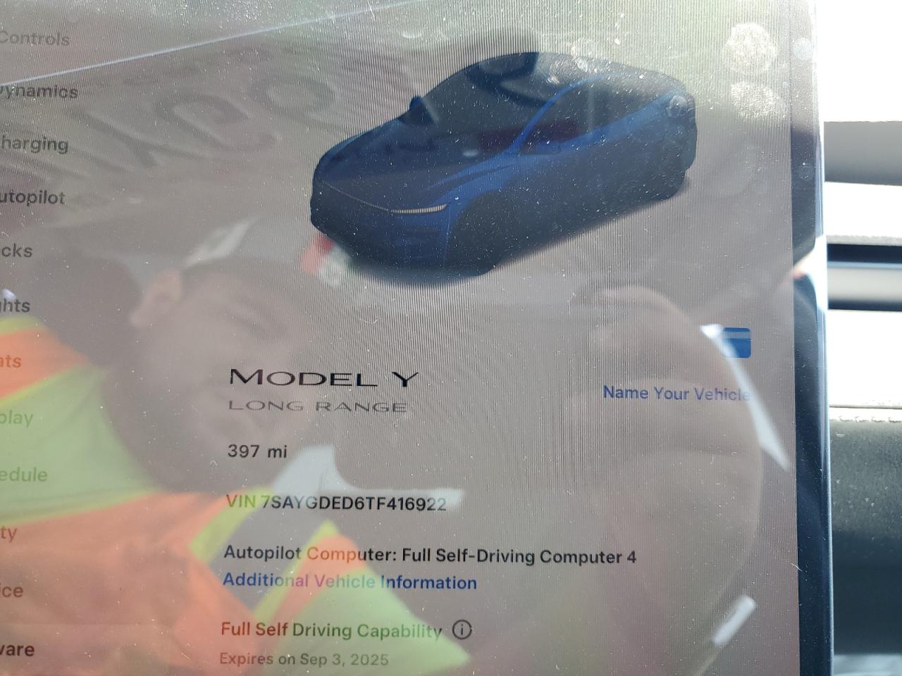 2026 Tesla Model Y VIN: 7SAYGDED6TF416922 Lot: 70126385