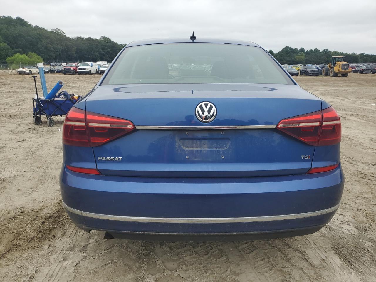 2017 Volkswagen Passat S VIN: 1VWAT7A32HC057532 Lot: 69670425