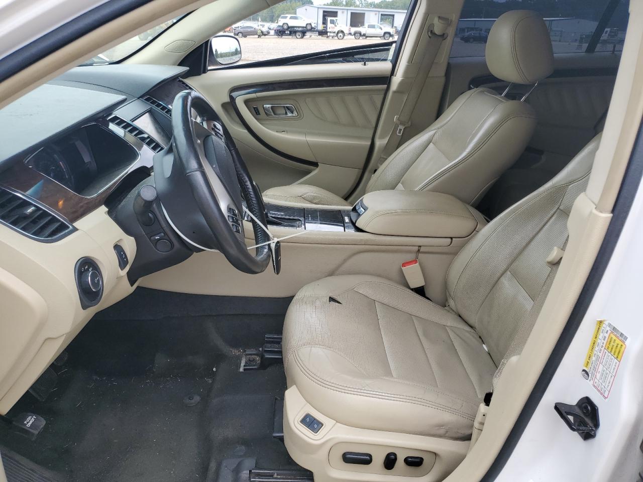 2014 Ford Taurus Limited VIN: 1FAHP2J83EG132804 Lot: 70374455