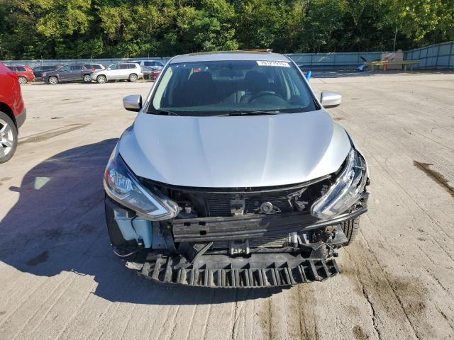  NISSAN SENTRA 2018 Серебристый