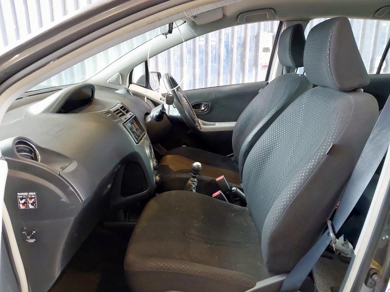 2011 TOYOTA YARIS T SP