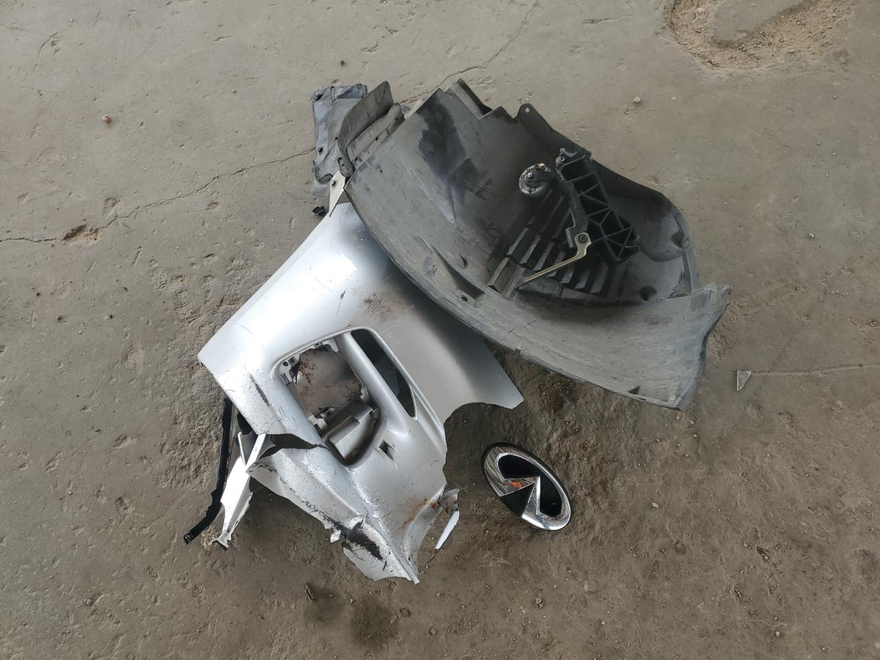 2015 Infiniti Q50 Base VIN: JN1BV7AP5FM334091 Lot: 69884095