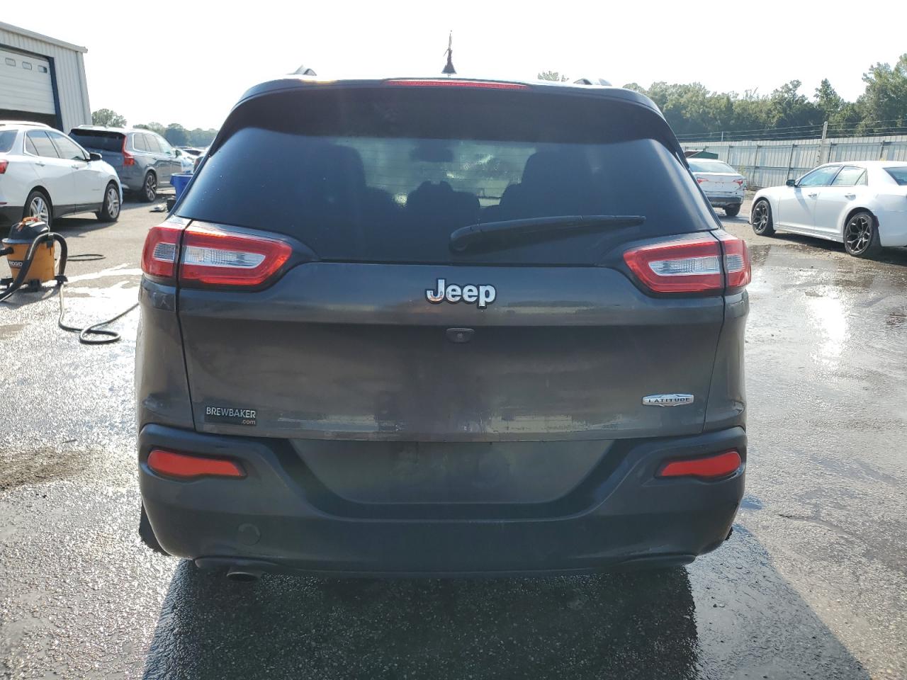 2016 Jeep Cherokee Latitude VIN: 1C4PJLCB4GW297906 Lot: 70565085