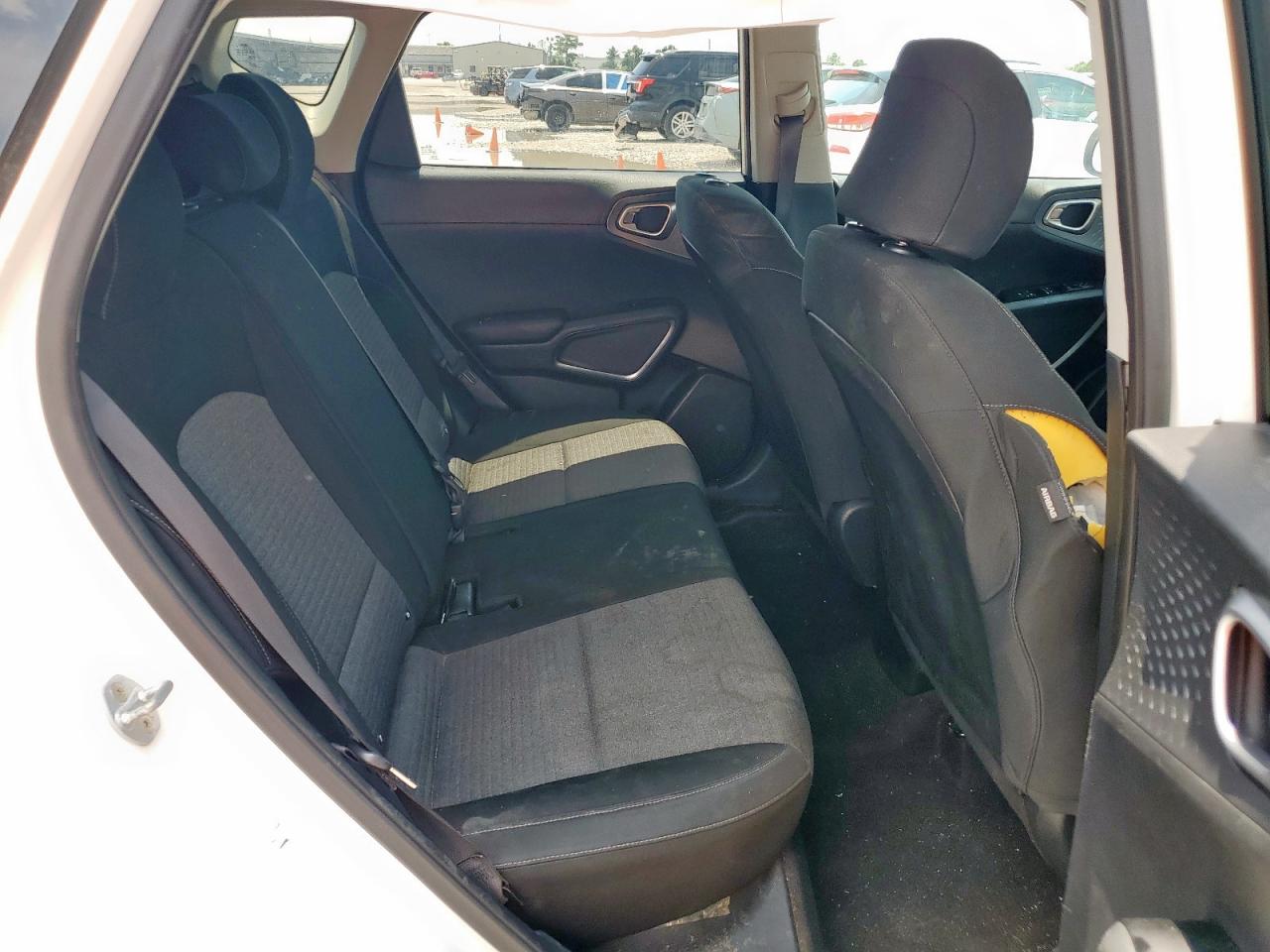 2020 Kia Soul Lx VIN: KNDJ23AU0L7052595 Lot: 69872655