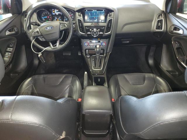  FORD FOCUS 2017 Red