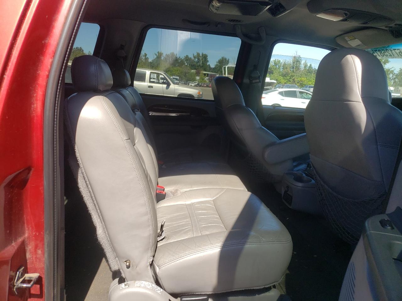 2000 Ford Excursion Limited VIN: 1FMNU43S8YEE00381 Lot: 67125875