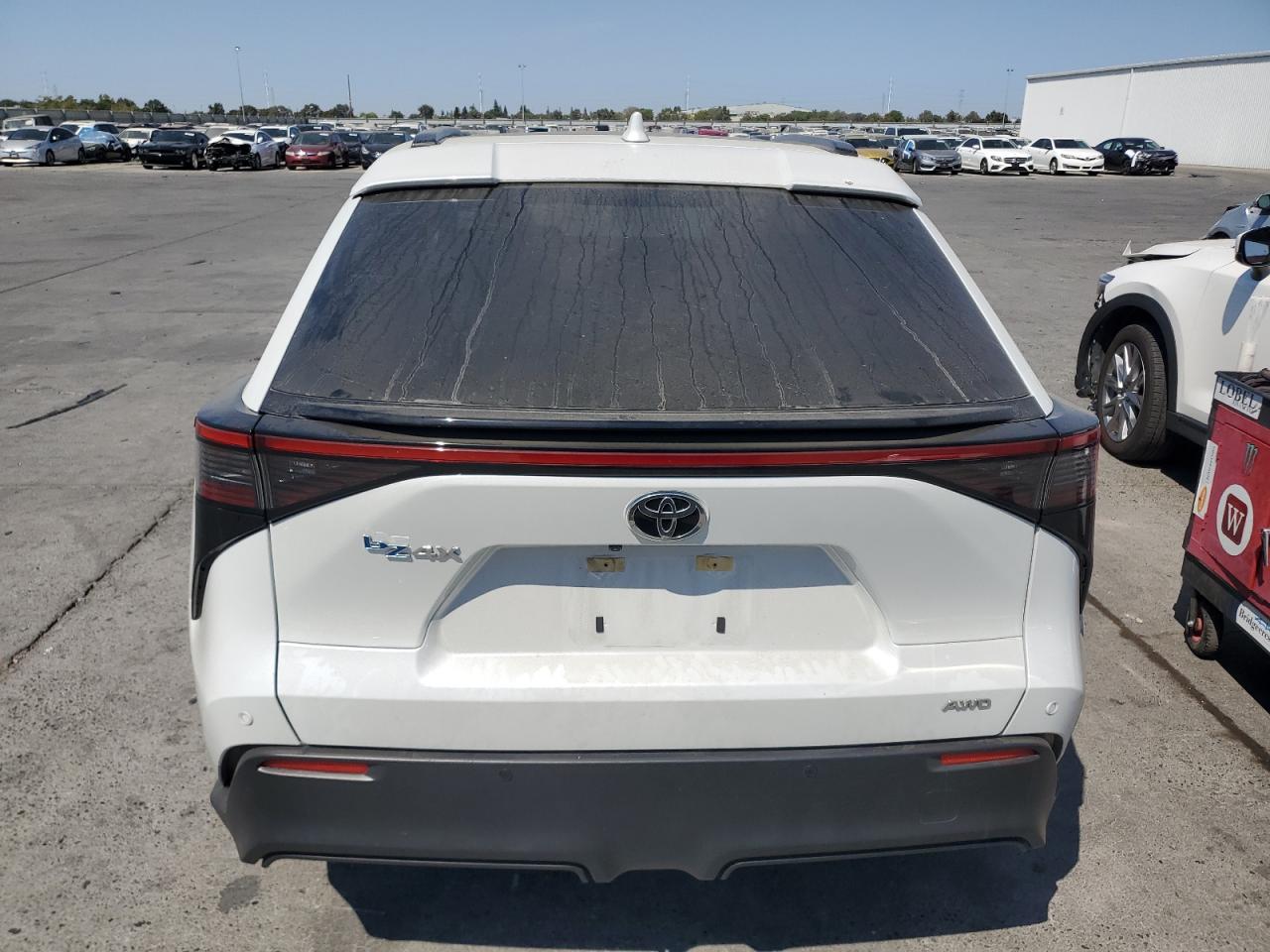 2023 Toyota Bz4X Xle VIN: JTMABACA0PA026983 Lot: 70679495