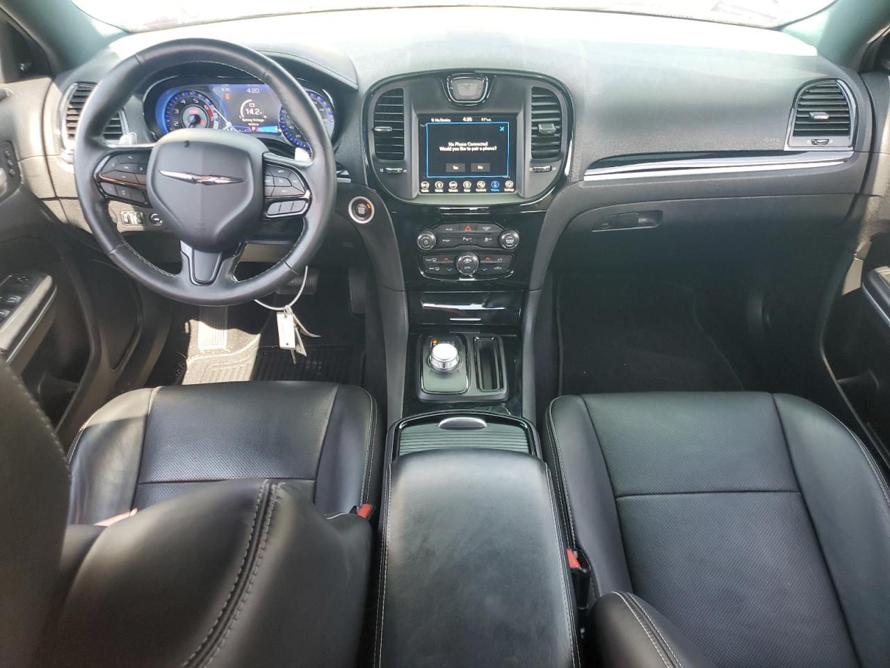 2019 Chrysler 300 S VIN: 2C3CCABTXKH570589 Lot: 70296815