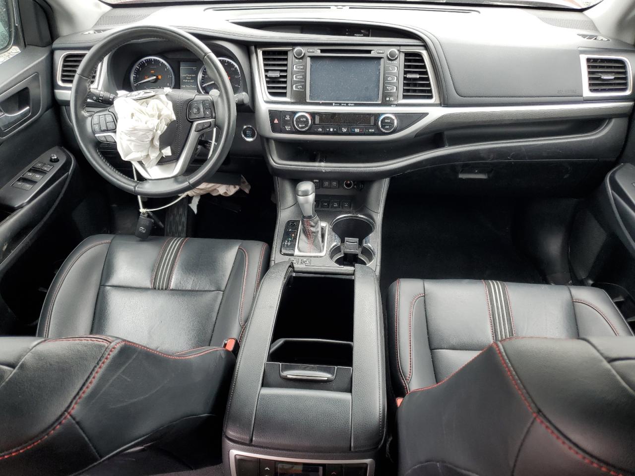 2019 Toyota Highlander Se VIN: 5TDJZRFHXKS603582 Lot: 69550535