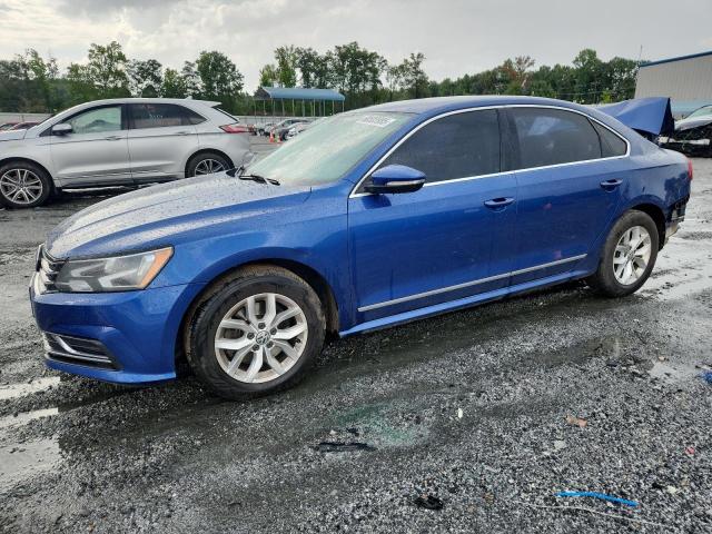  VOLKSWAGEN PASSAT 2017 Синий