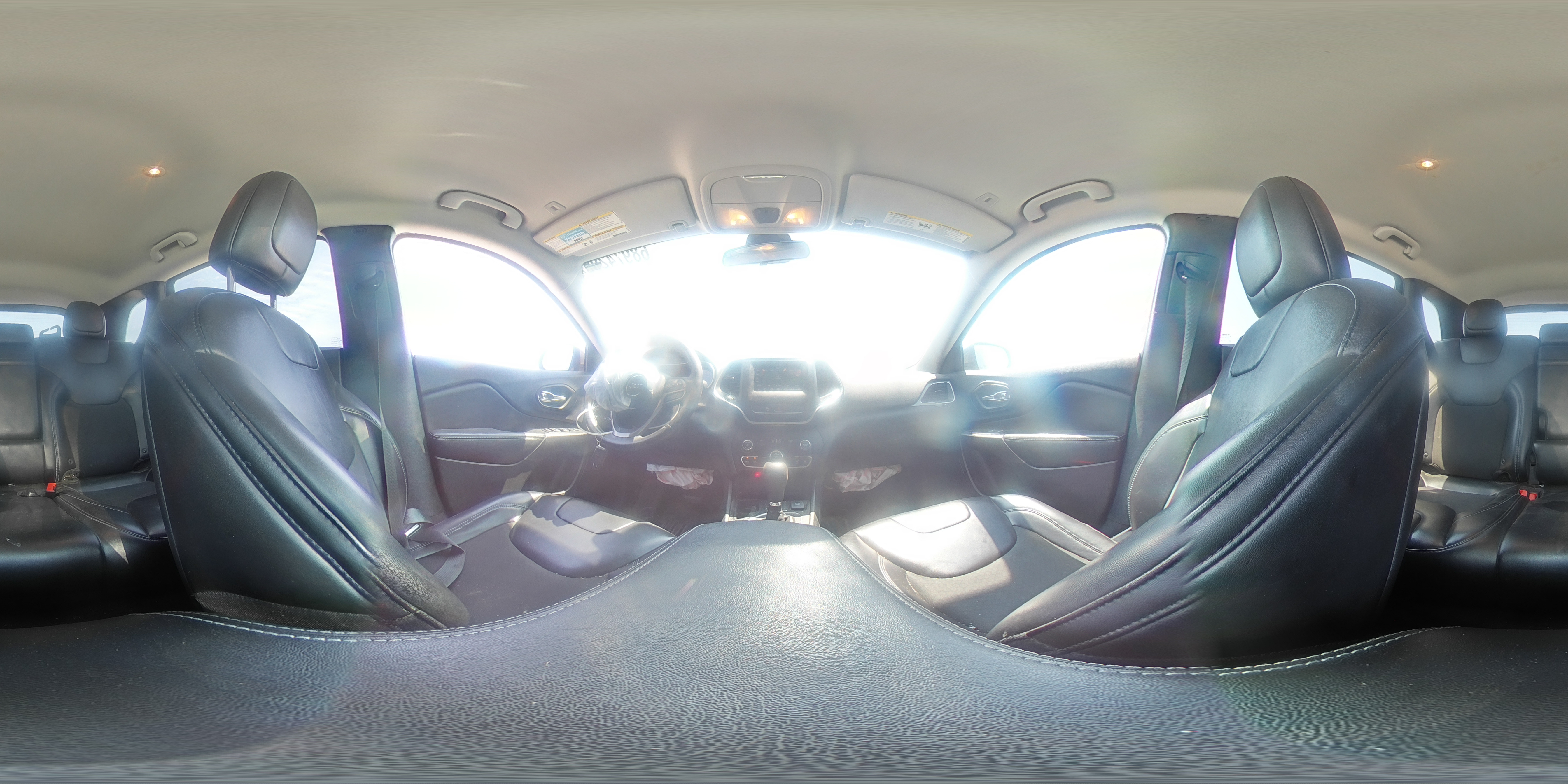 2019 Jeep Cherokee Latitude Plus VIN: 1C4PJLLX5KD346529 Lot: 68974205