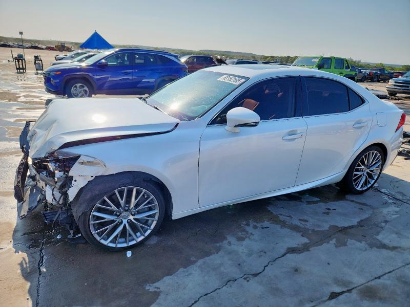  LEXUS IS 2016 Белы