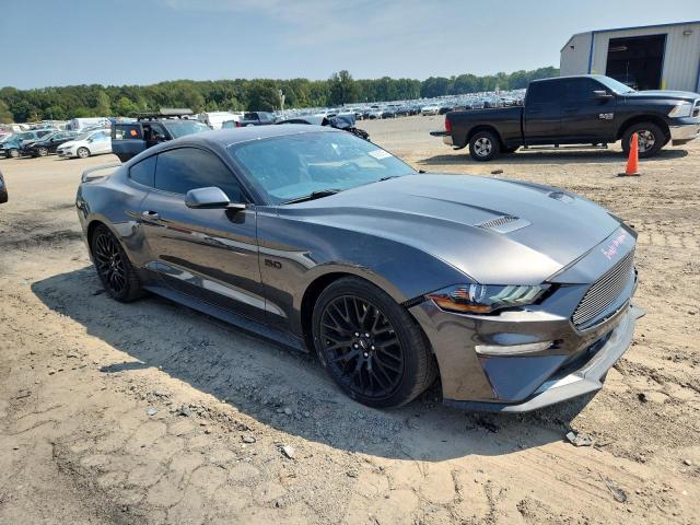  FORD MUSTANG 2019 Srebrny