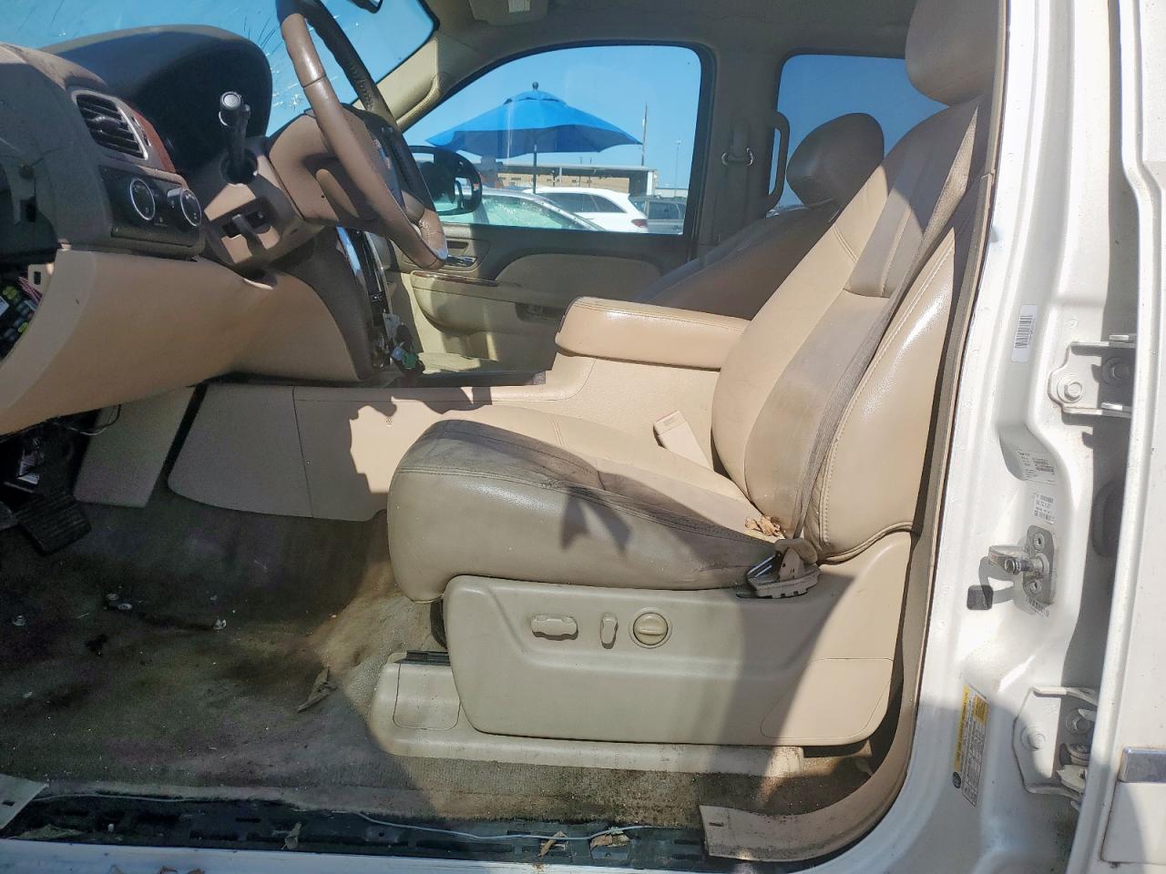 2011 GMC Yukon Slt VIN: 1GKS2CE02BR338306 Lot: 69281945