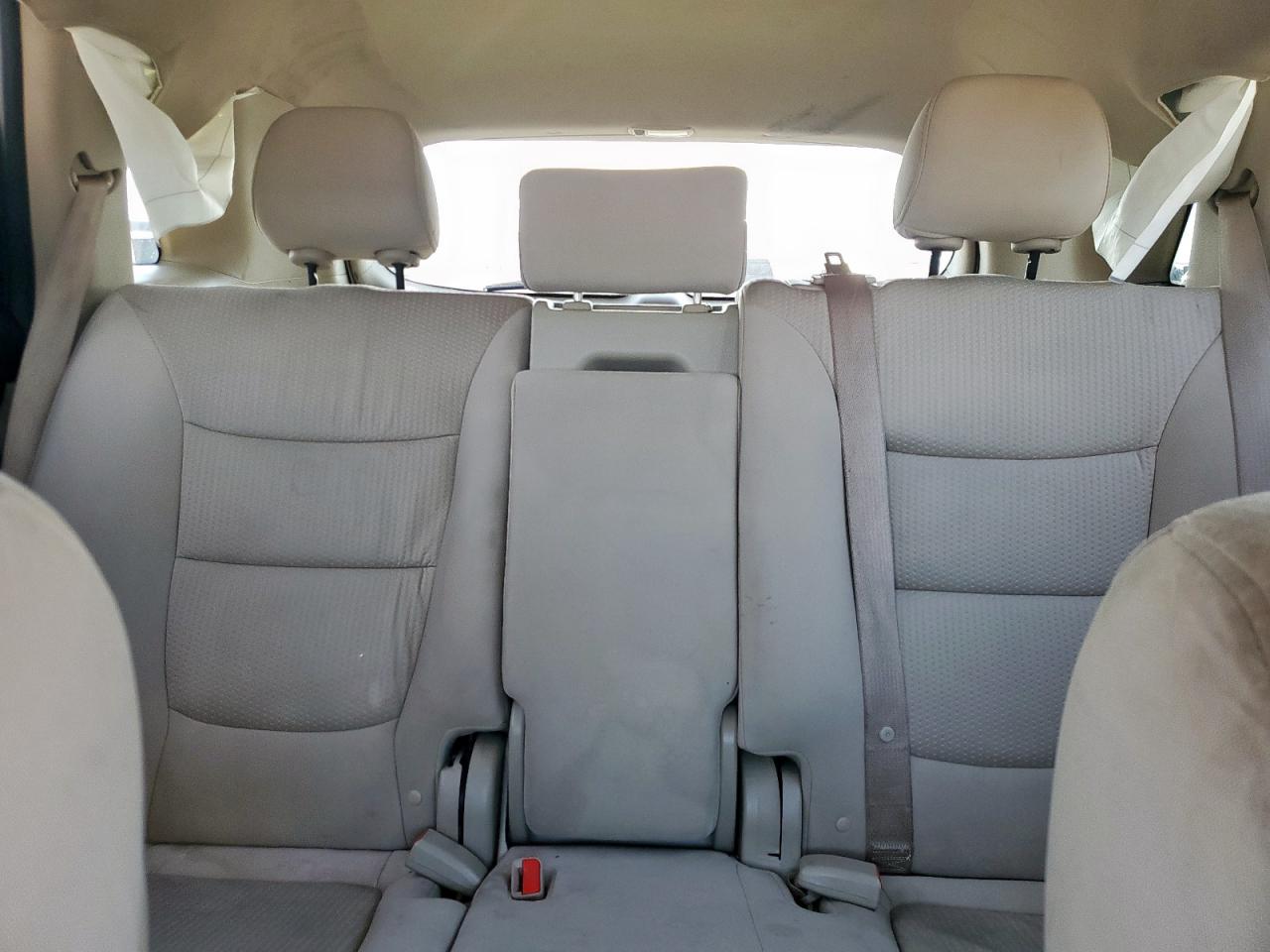 2012 Kia Sorento Base VIN: 5XYKT3A66CG255867 Lot: 67977275