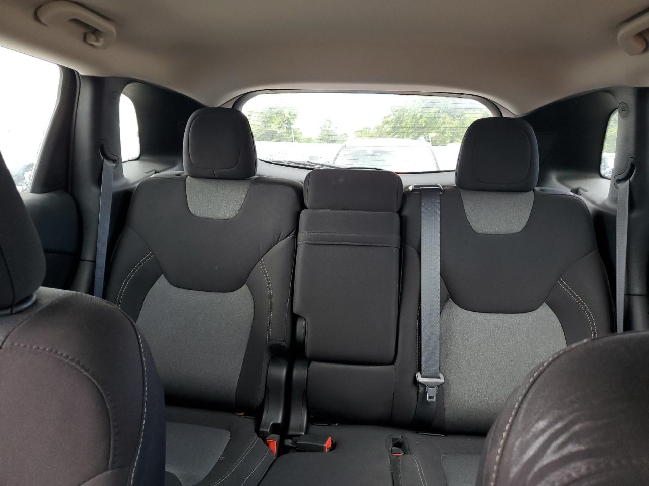 2016 Jeep Cherokee Sport VIN: 1C4PJLAB0GW115072 Lot: 69953775