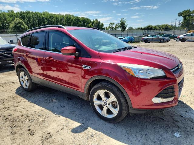  FORD ESCAPE 2016 Czerwony