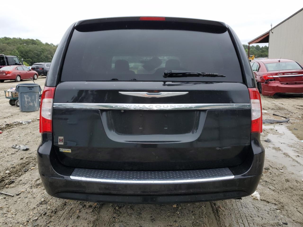 2014 Chrysler Town & Country Touring VIN: 2C4RC1BG1ER325588 Lot: 69935985