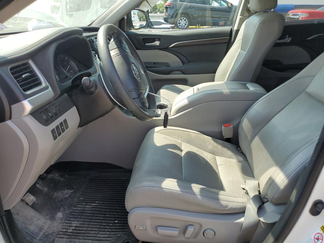 2015 Toyota Highlander Limited VIN: 5TDDKRFH2FS102550 Lot: 67310735
