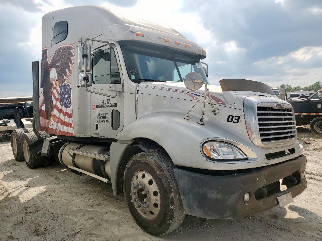 2005 OTHER FREIGHTLINER COLUMBIA 120 SEMI TRUCK