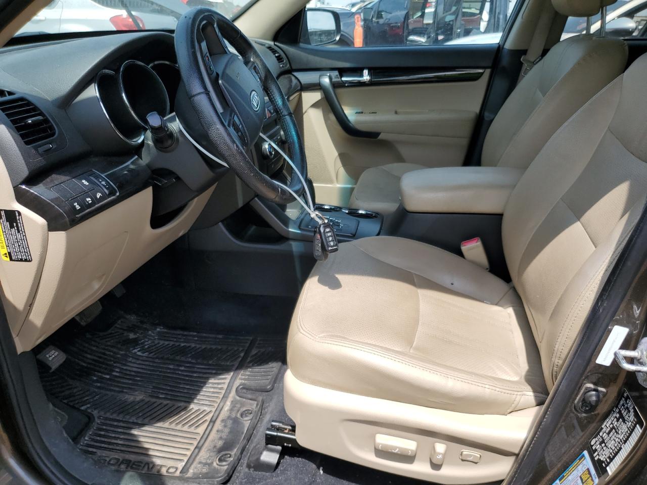 2013 Kia Sorento Ex VIN: 5XYKUDA24DG410949 Lot: 68126905