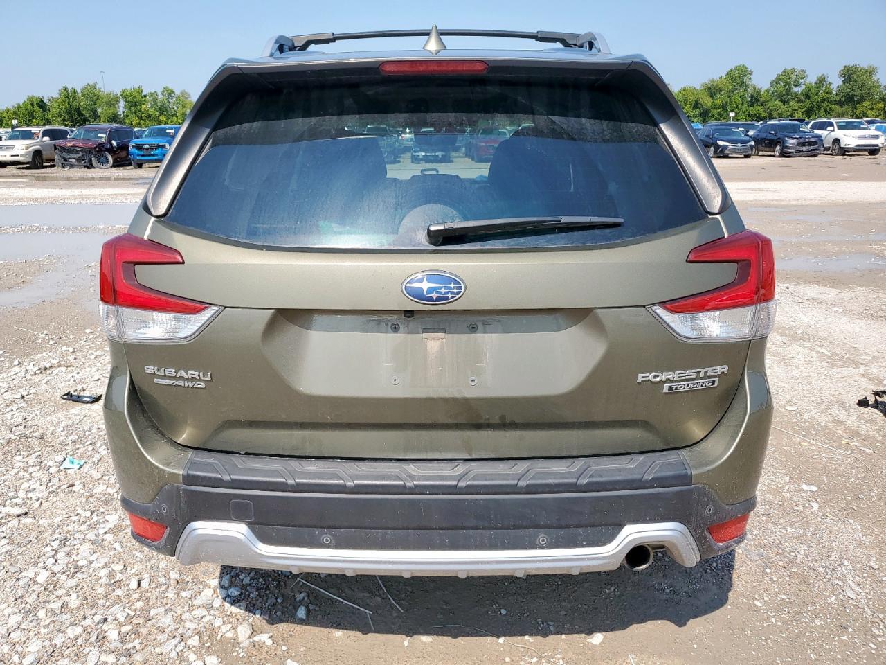 2023 Subaru Forester Touring VIN: JF2SKARCXPH488182 Lot: 69522535