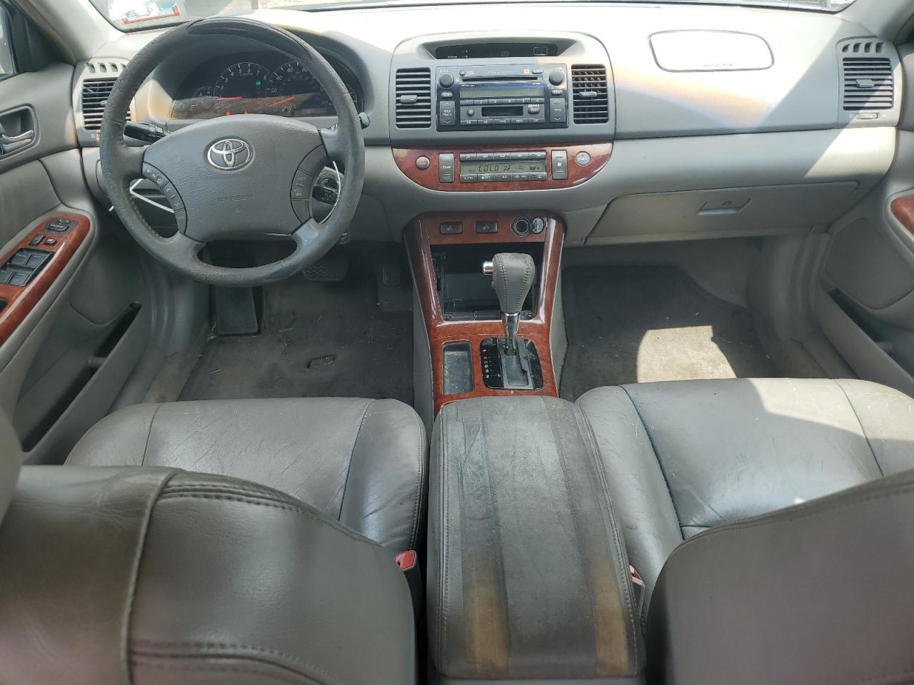 2005 Toyota Camry Le VIN: 4T1BF30K45U613020 Lot: 68899835